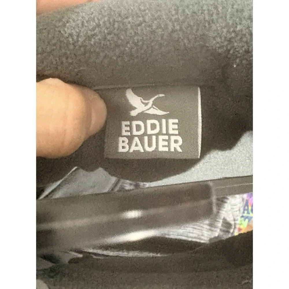 EDDIE‎ BAUER DOG JACKET MEDIUM GRAY NEW!!!